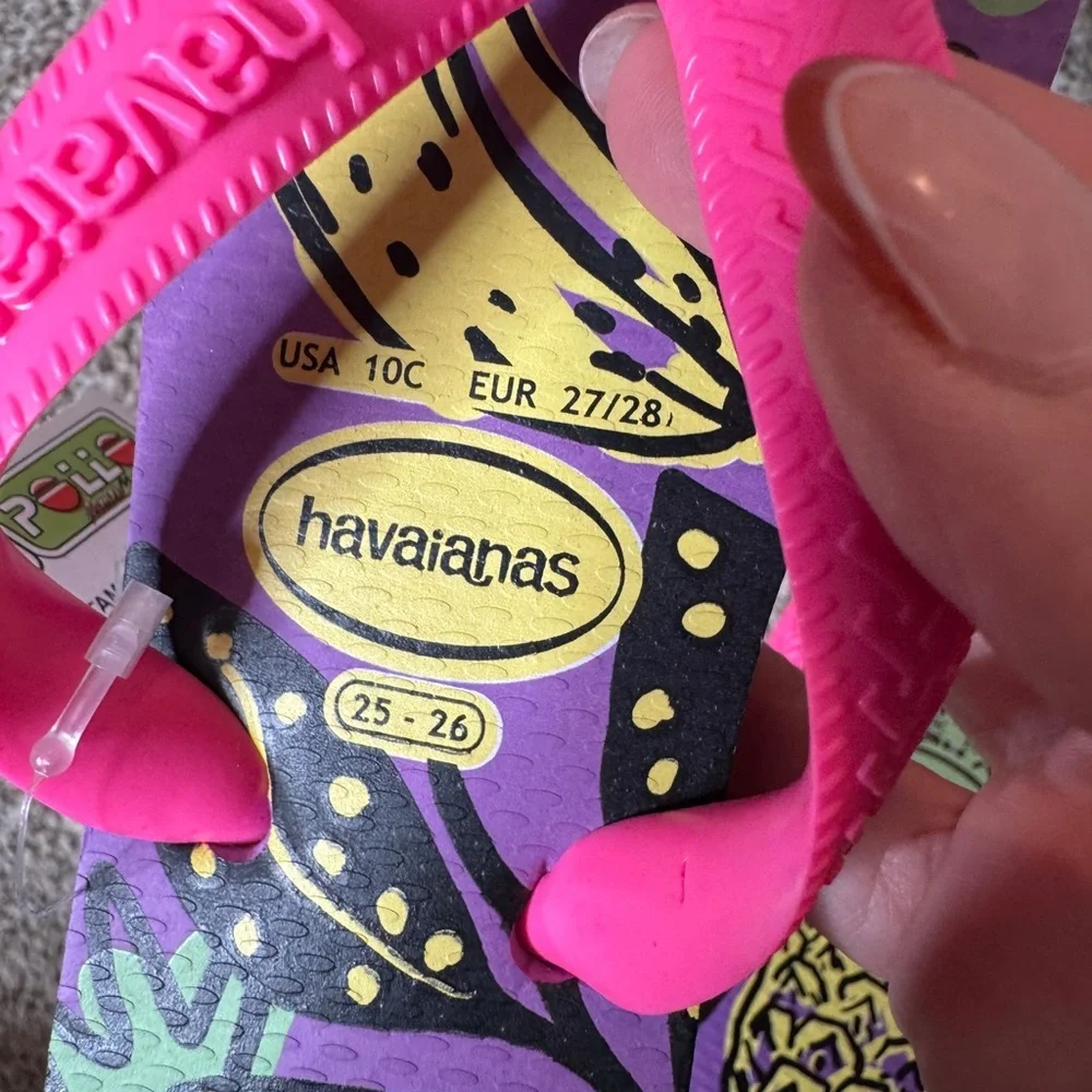 HAVAIANAS NWT Girls Purple Pink Pineapple Flip Flops‎ Size 10C Summer Beach Pool